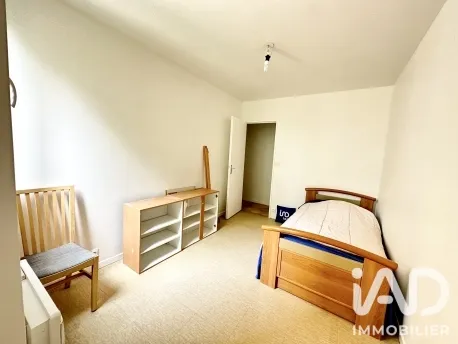 Camere da letto - Secure 4-Bedroom Apartment with Balcony in Gonesse