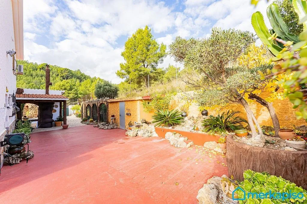 Jardin - Luxury House with Sea View in Gavà