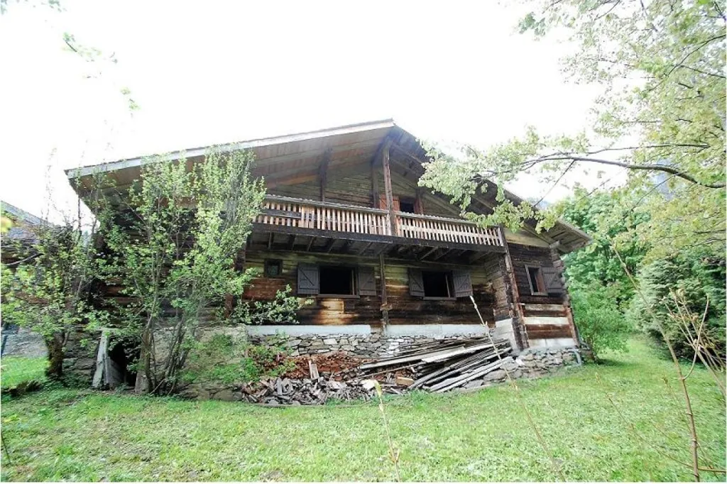 Välivaade - Restored Farmhouse with Balcony in Manigod
