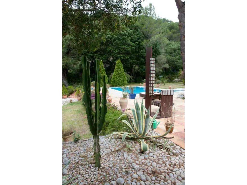 Bassein - Rustic Chalet with Pool in Formentor