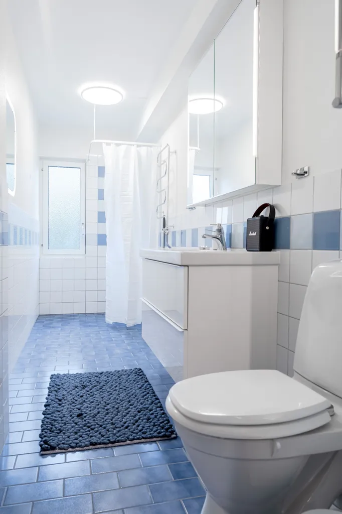 Badezimmer - Apartment with Balcony in Skellefteå's Norrböle