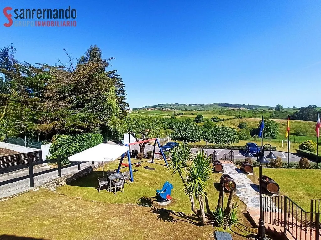 Jardin - 1-Bedroom Apartment with Terrace in Queveda