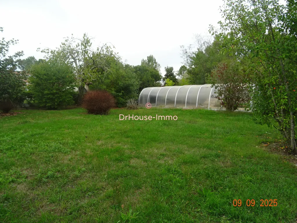 Aed - Stone House with Large Garden near Cavignac