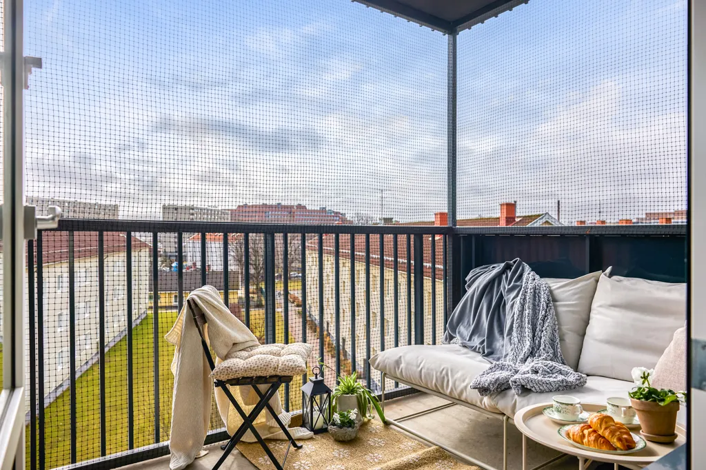 Rõdu - Modern Apartment with Balcony in Central Hisingen