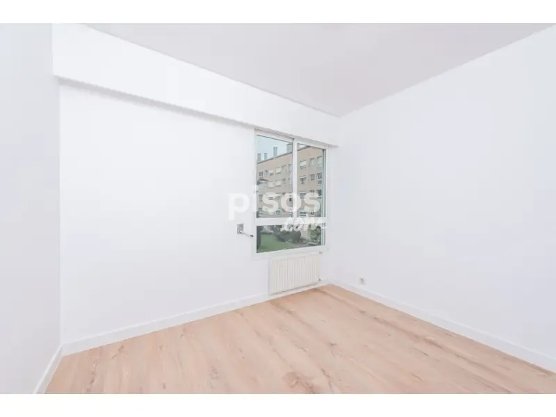 Toad - Modern Apartment with Pool in Canillas