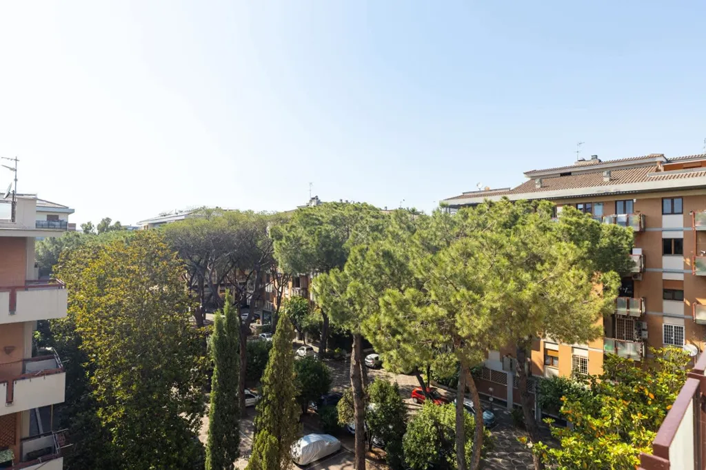 Balcon - Four-Bedroom Apartment with Terrace in Rome