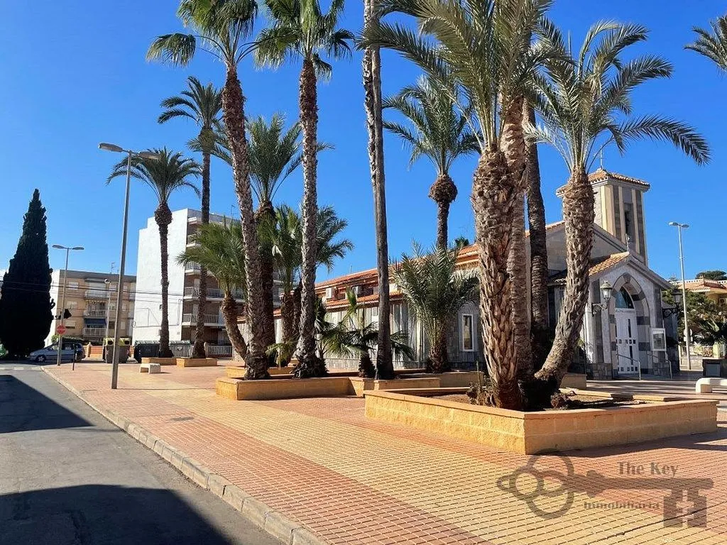 Duplex with Sea View in Los Urrutias