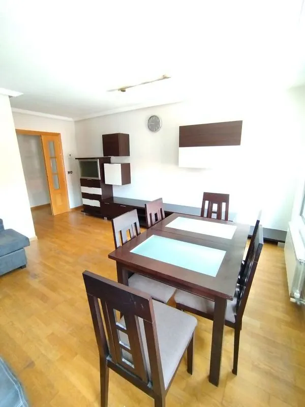Salle à manger - Duplex with Terrace in Villaquilambre