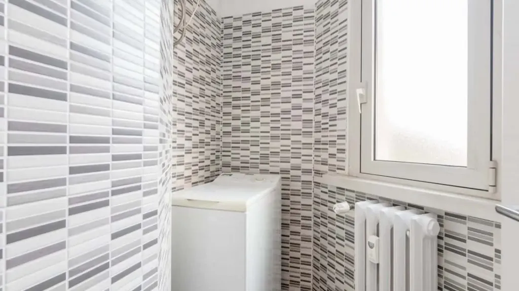Vannitoad - One-Bedroom Apartment with Central Heating in Milan