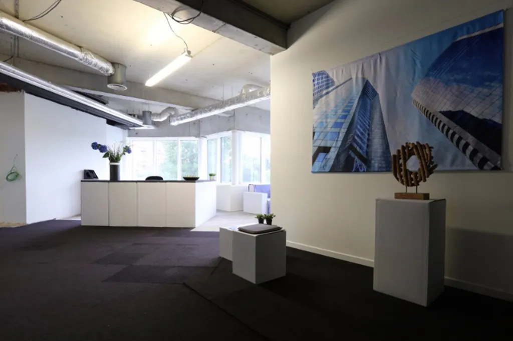 Kabinet - Modern Office Space near R0 in Strombeek-Bever