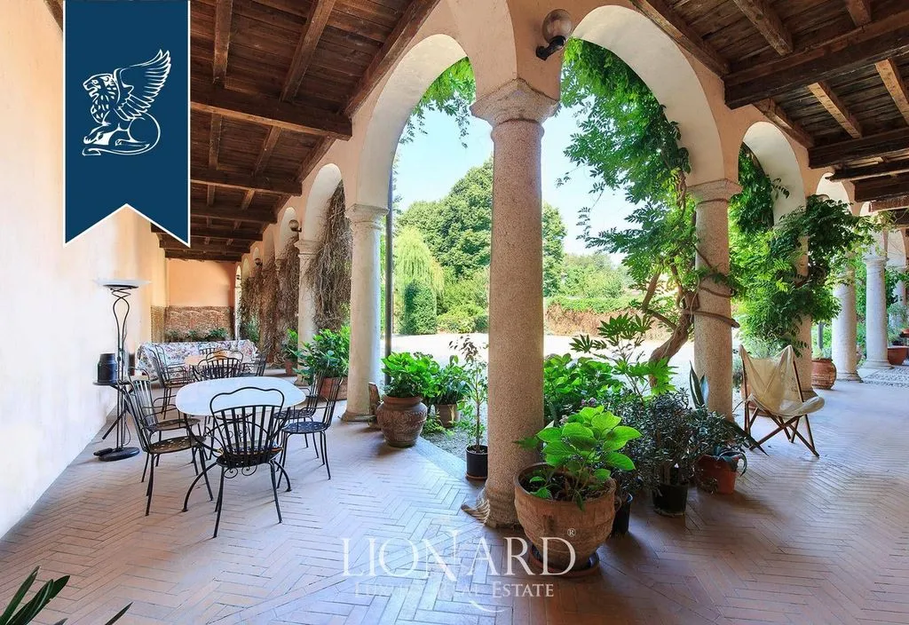 Aed - Luxury Villa with Pool near Milan