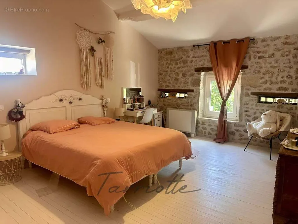 Chambres - Mas en Pierre avec Piscine près de Grignan