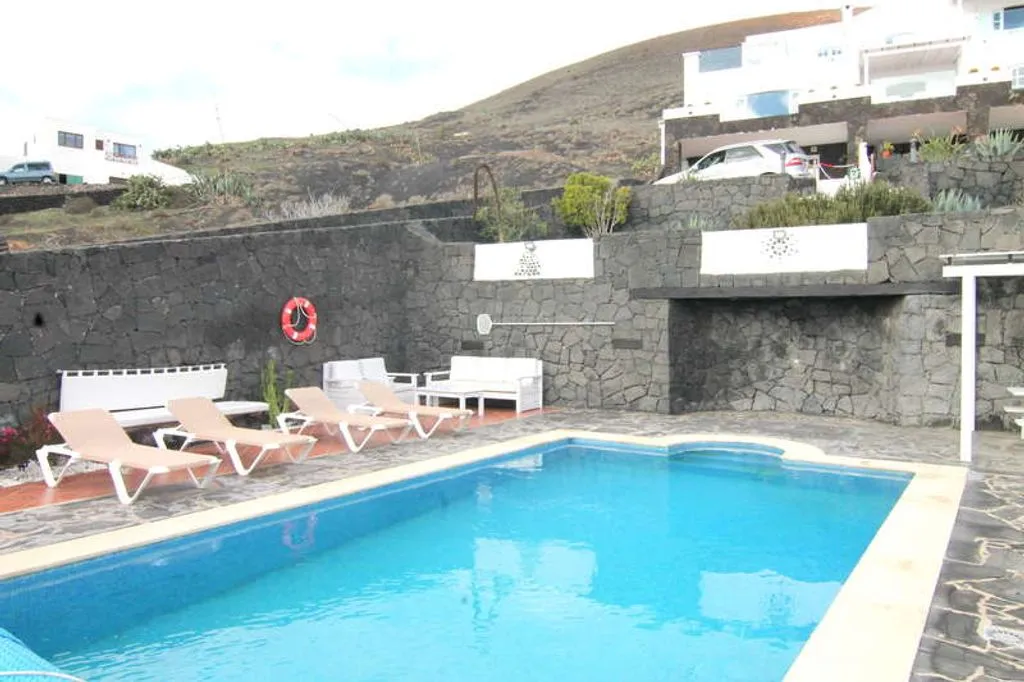 Piscine - Luxury Villa with Sea View in La Asomada