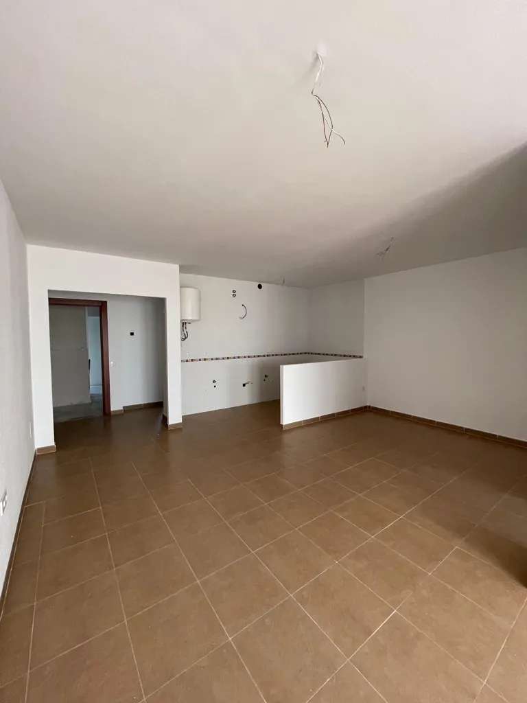 Elutuba - Plot for Development with Garage in Carboneras