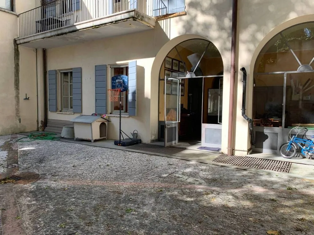 Jardin - Historic House with Private Garden in Mantova