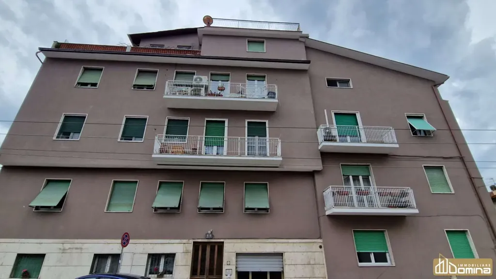Extérieur - Apartment with Triple Exposure in Bocconi, Ancona