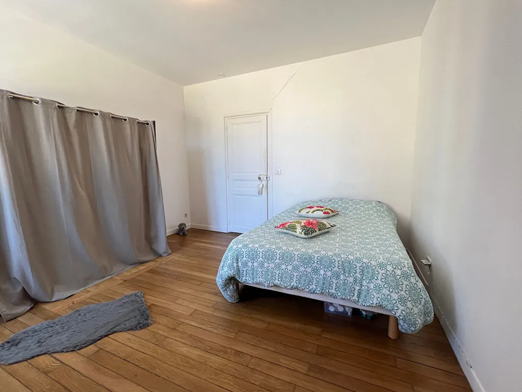 Magamistoad - First Floor Flat near City Centre