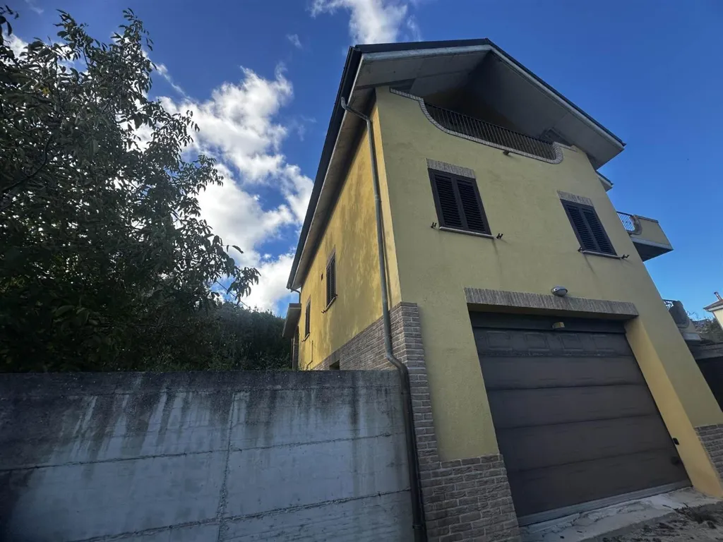 Esterno - Elegant Villa with Garden in Vasto