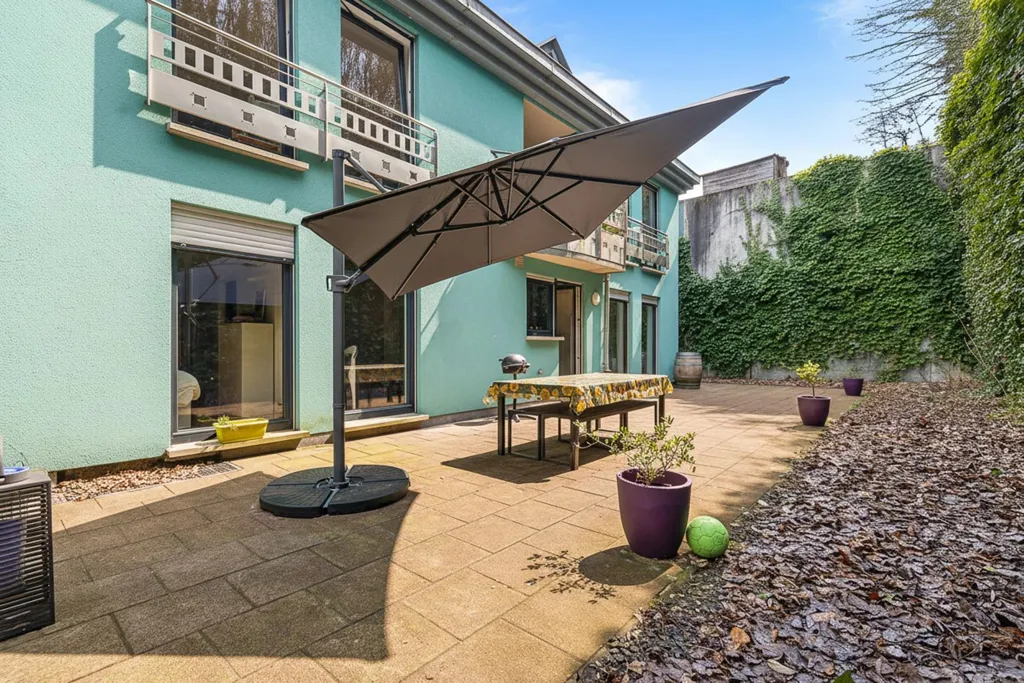 courtyard