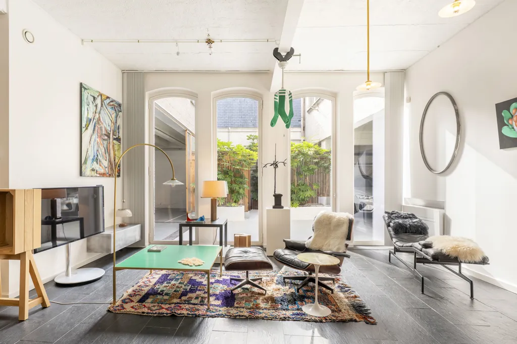 Soggiorno - Loft with High Ceilings in Central Antwerp