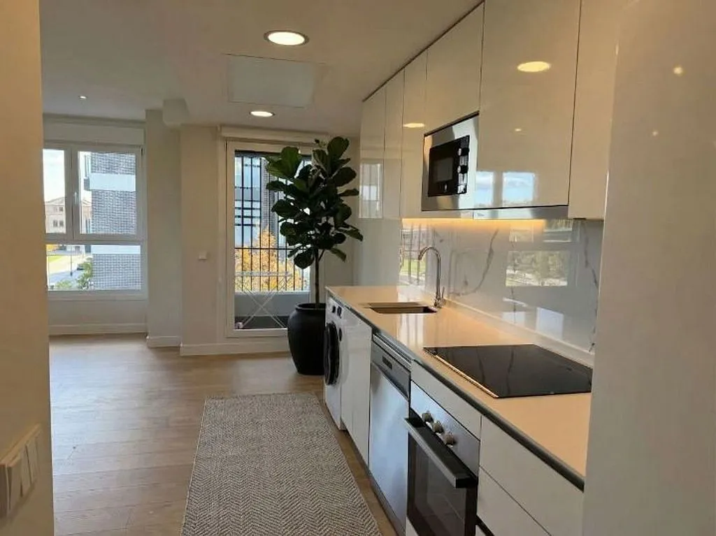 Cuisine - Apartment with Pool and Terrace in Madrid Rio