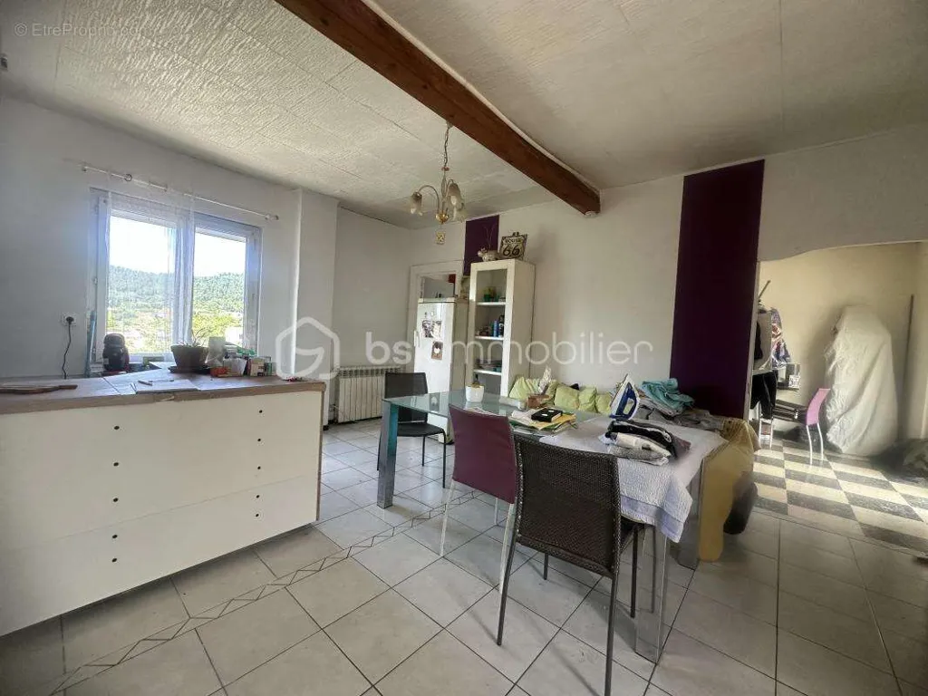 Cucina - Apartment Block with Parking in Saint Martin de Valgalgues