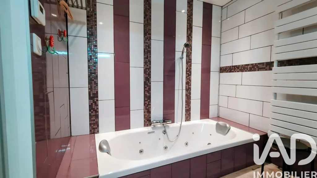 Bathrooms - Triplex with Terraces in Rochejean