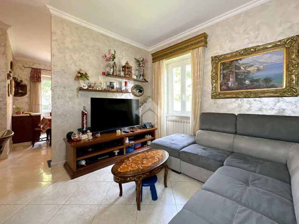 Séjour - 4-Room Apartment with Balcony in Monte Compatri