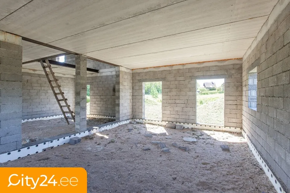 Pièces - New-Build House with Large Land Plot in Ragana