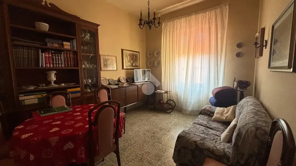 Söögituba - Apartment with Balcony in Pontedera