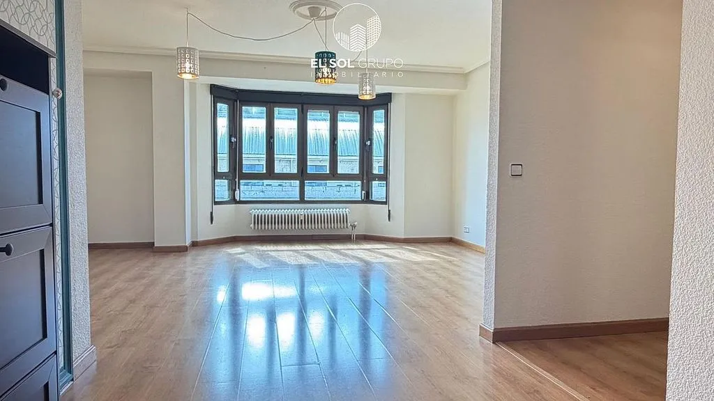 Séjour - Apartment with Garden View in Gijón