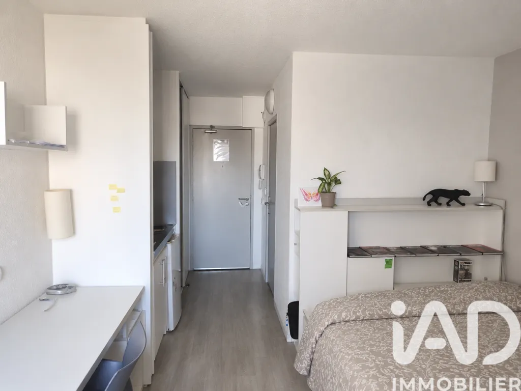 Chambres - Studio LMNP avec Ascenseur à Orléans