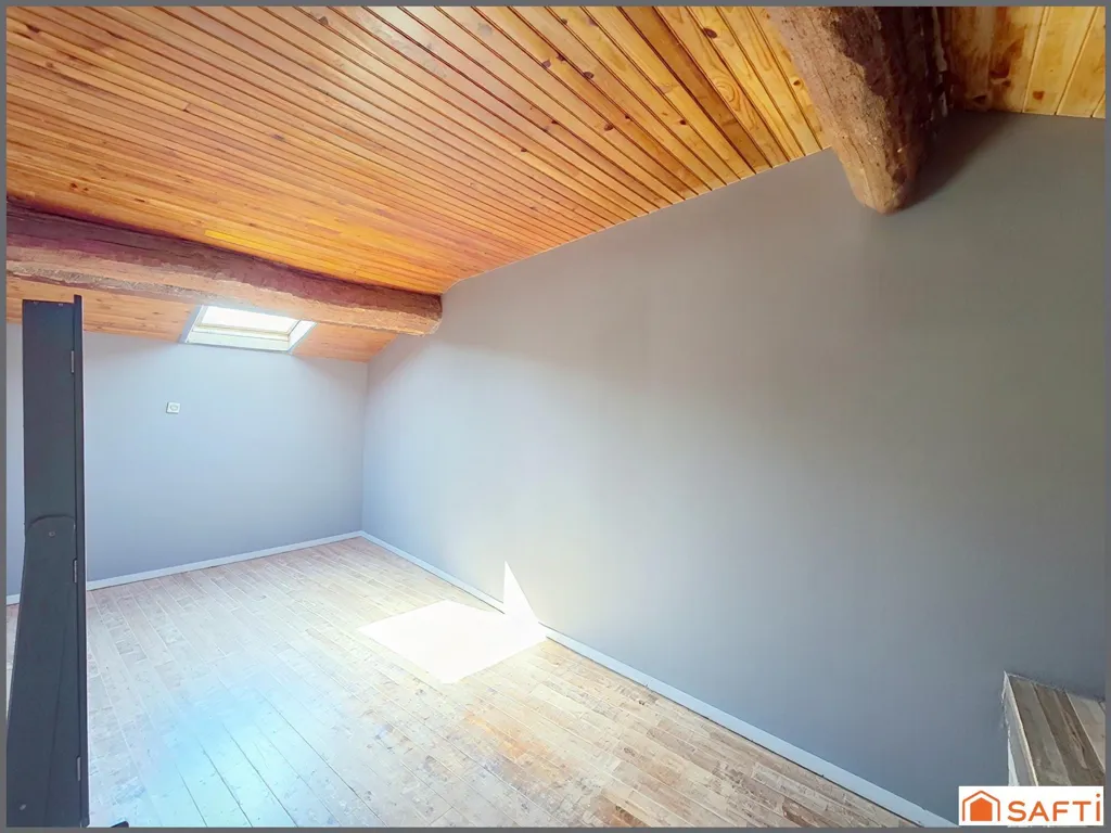 Rooms - Renovated House with Garden in Evrunes