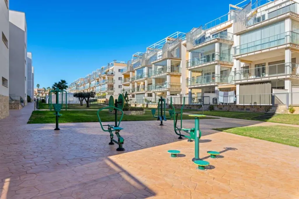 Jardin - Apartment with Pool in Villamartin, Alicante