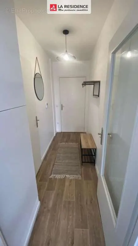 Ingresso - Fully Renovated Studio with Terrace in Trappes