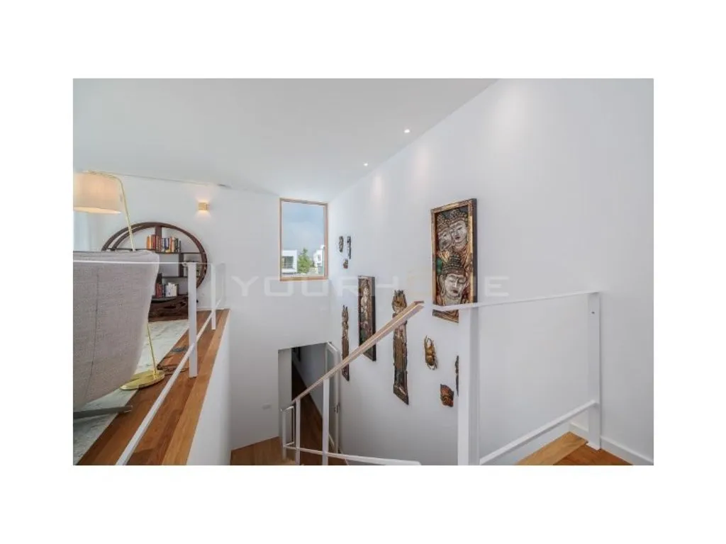 Pièces - Luxury Detached House with Ria Views in Aveiro