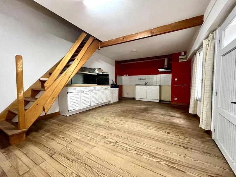 Maison 3 pièces à Preignac