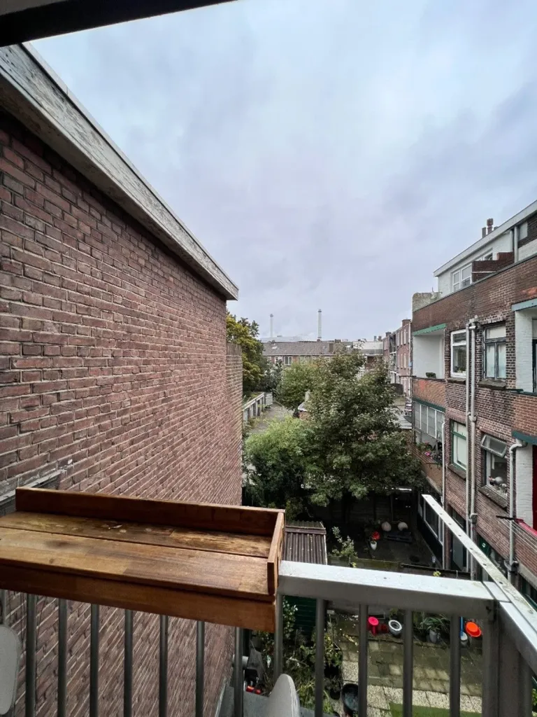 Balcon - Student-Friendly Apartment with Balcony in Rotterdam