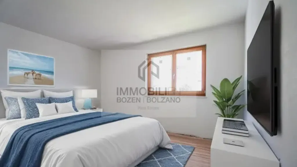 Magamistoad - Rear-Facing Apartment with Terrace in Bolzano