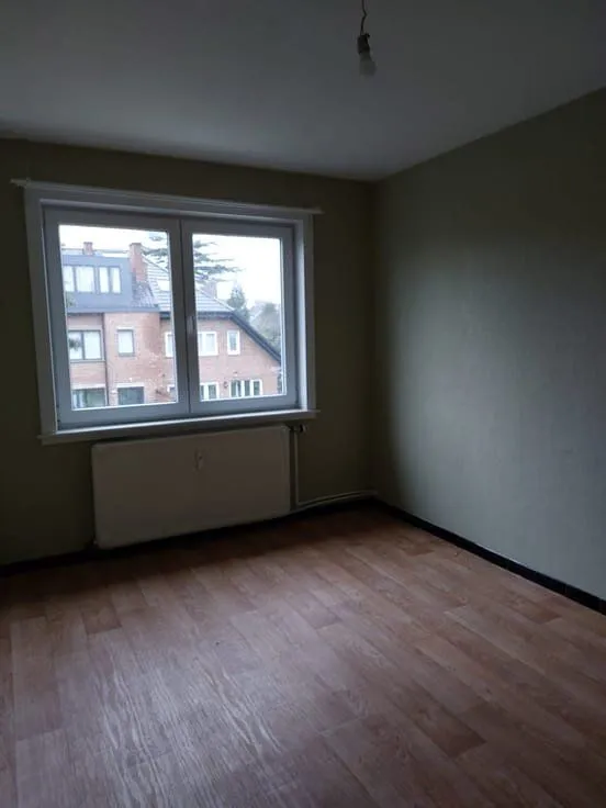 Toad - Flat with Terrace in Braine-l'Alleud