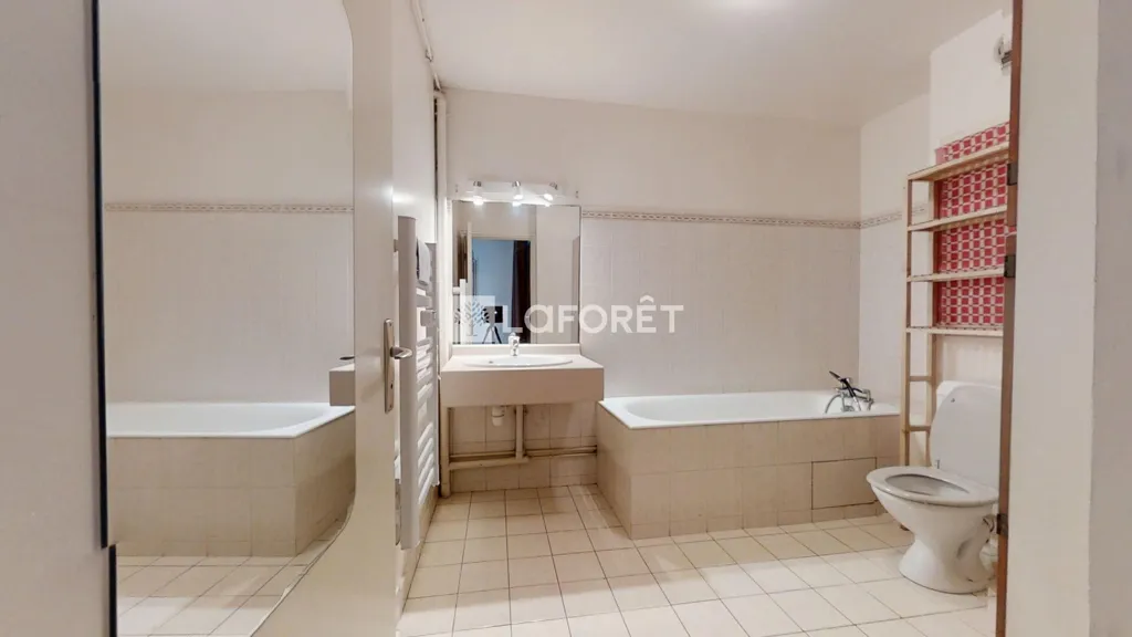Salles de bain - Studio avec Jardin à Viroflay