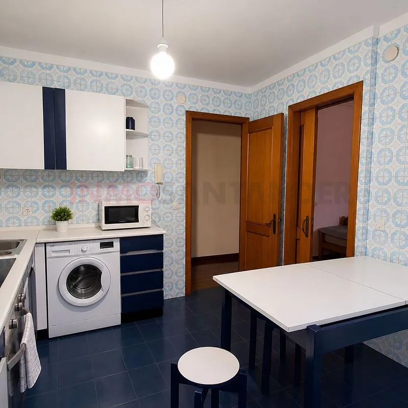 Cucina - Spacious Apartment with Terrace in San Fernando