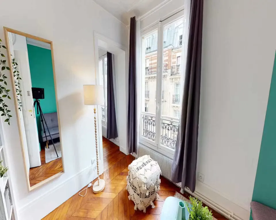 Elutuba - Apartment with Kitchen Amenities in Paris