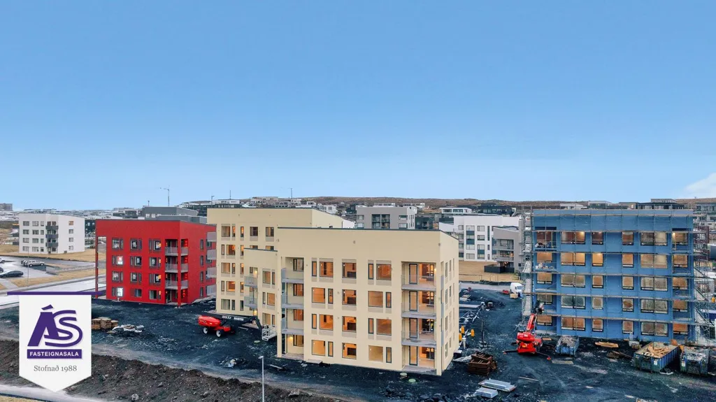 Esterno - New 2-4 Bed Apartments with Elevator in Skarðshlíð