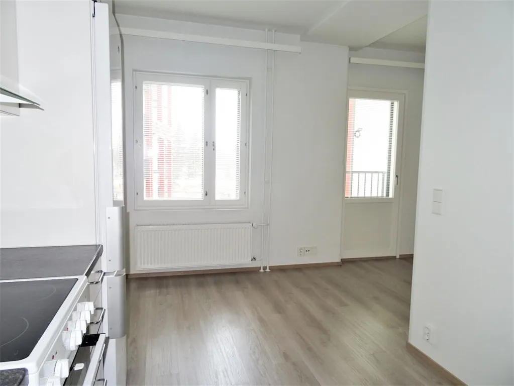 Cuisine - Modern Studio with Balcony in Oulu