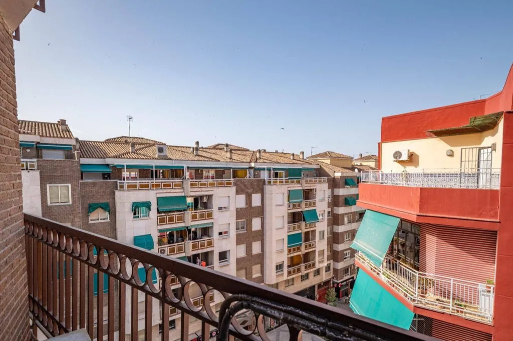 Rõdu - Luxury Flat with Balcony in Gran Capitán, Granada