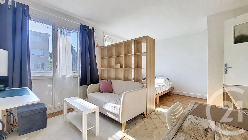 Magamistoad - Studio with Balcony in Le Perreux-sur-Marne
