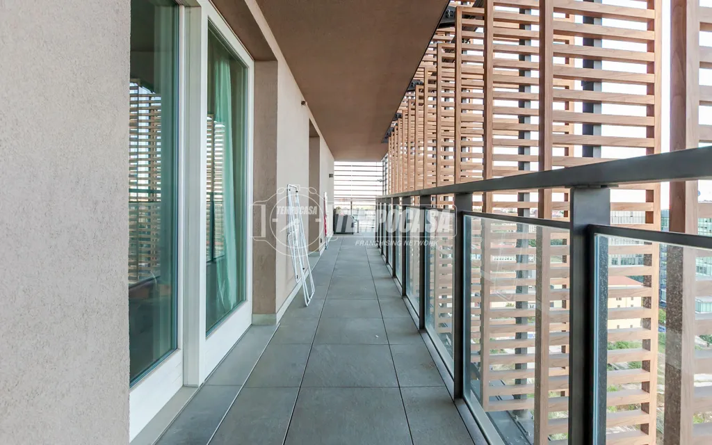 Balcon - Luxury Triplex with Panoramic Views in Milan
