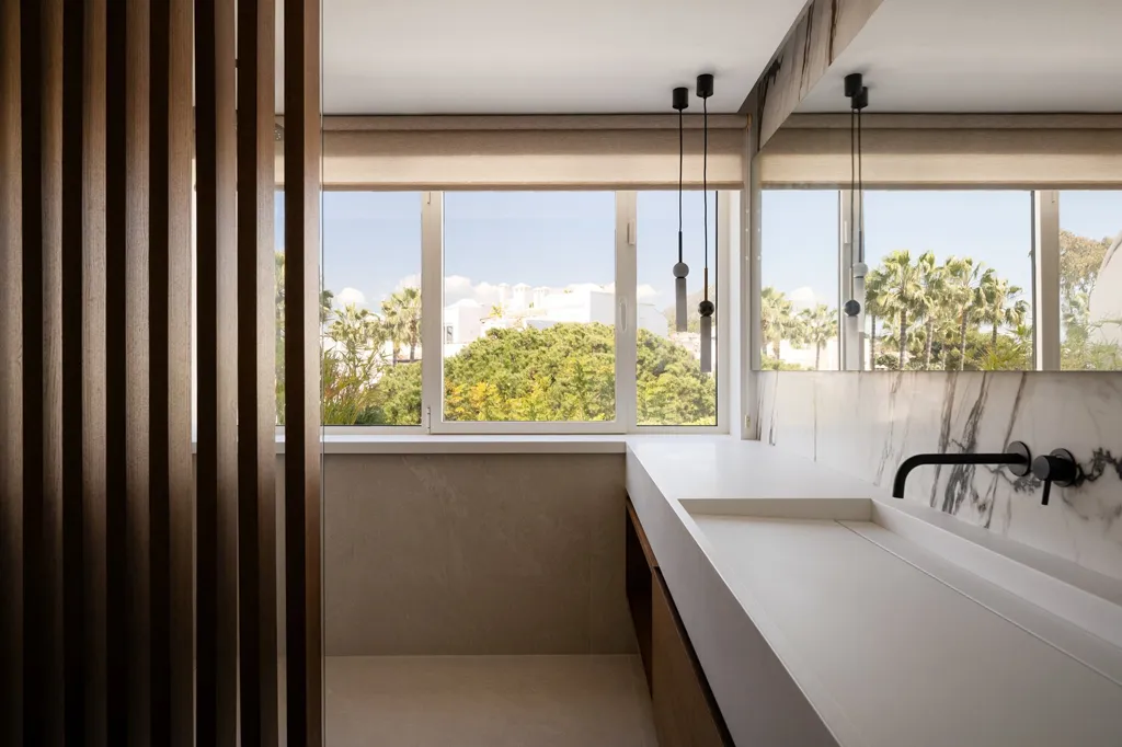 Salles de bain - Penthouse Duplex with Sea View in Marbella