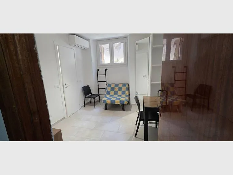Magamistoad - Rented Studio in Siena's Historic Centre